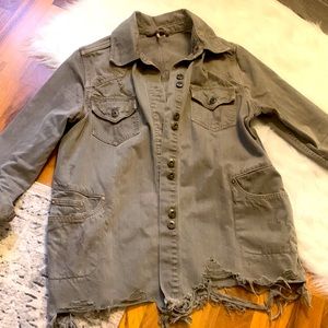 Free people Woman’s Moon-child Denim Shirt/ Shacket 🌙 (XS)